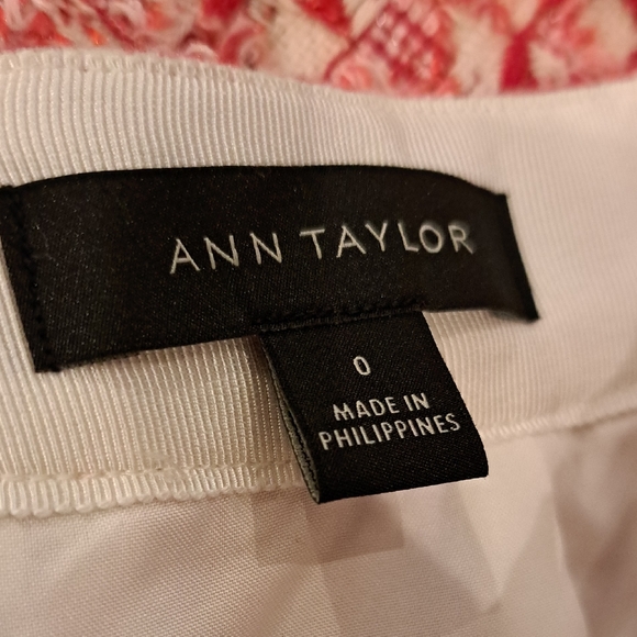 Ann Taylor Red/Pink Fringe Tweed A-line Skirt - Picture 4 of 11